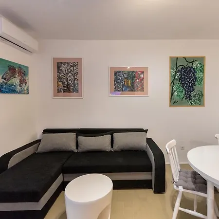 Apartmán Maestro Design 2+2 *